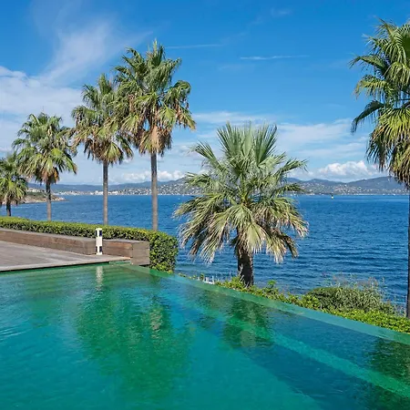 Pied Dans L'eau - Les Parcs Tropez Villa