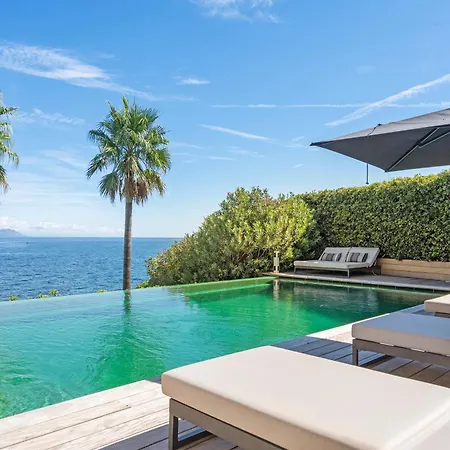 Pied Dans L'eau - Les Parcs Tropez Villa *