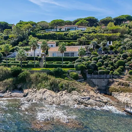 Pied Dans L'eau - Les Parcs Tropez Villa *